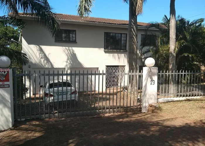 Stesh Margate Holiday House 12 Sleeper