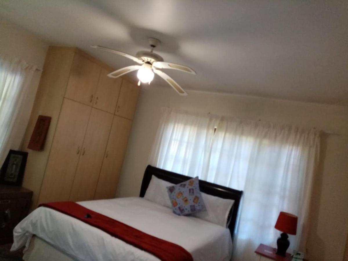 Stesh House 12 Sleeper Vakantiehuis